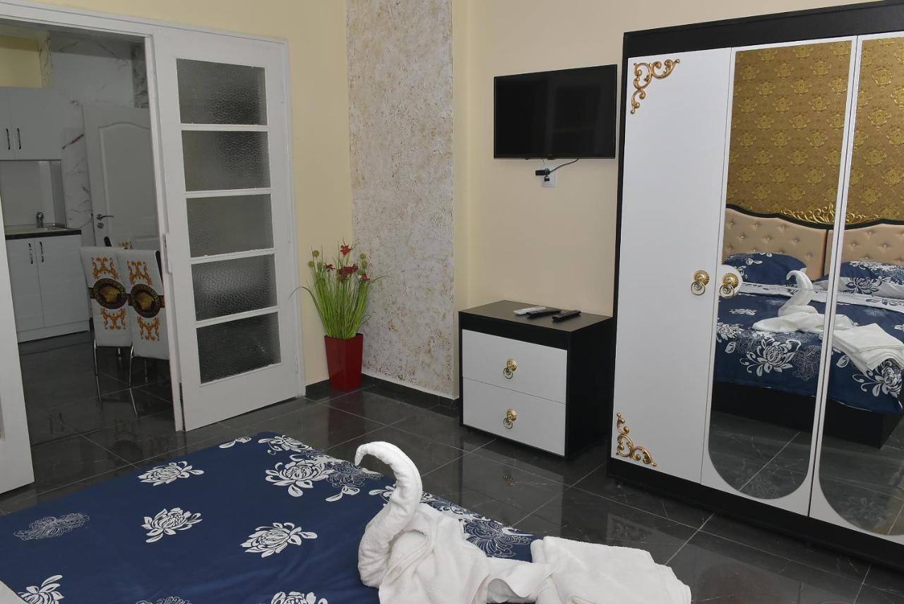 Apart Versai Varna Exterior photo